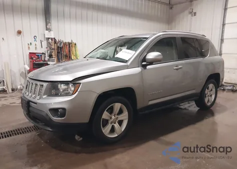 2016 Jeep Compass Latitude из США, поврежденный, VIN 1C4NJDEB2GD759501